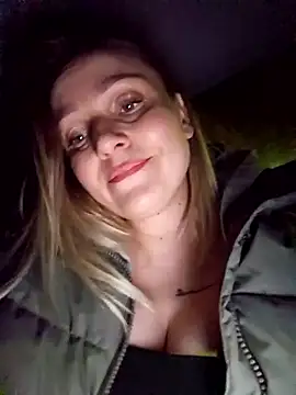 Bondgirl_013 Chat XXX live