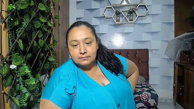 TistMature Chat XXX live