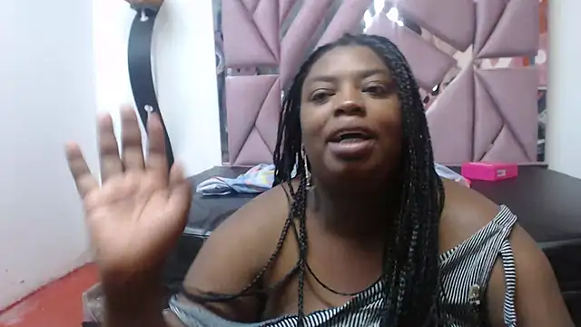 Chat XXX en directo de morenahott1