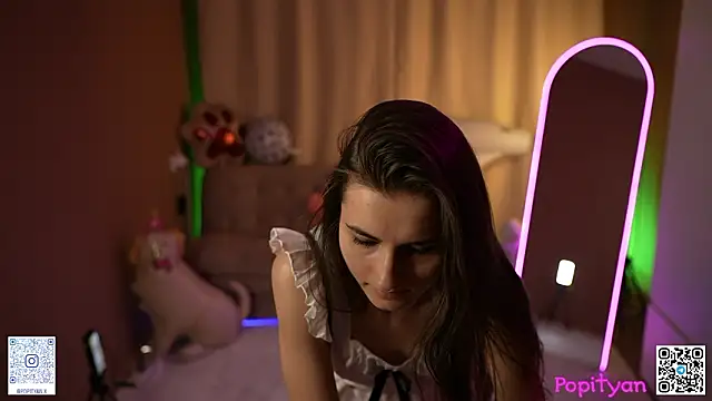 popityan1 Live XXX Chat