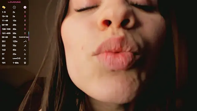 EvonTracey élő XXX-chatje