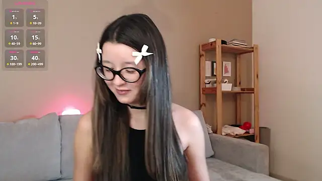 eroimi Adlı Modelin Canlı XXX Sohbeti