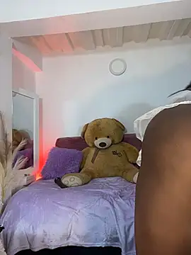 karinacortes Adlı Modelin Canlı XXX Sohbeti