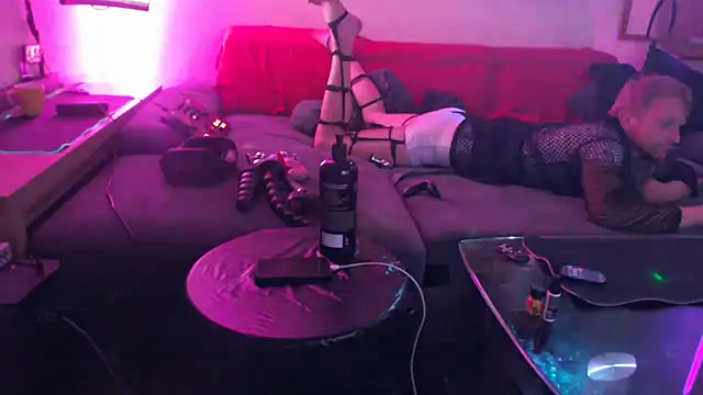 Chat XXX en directo de davidgntxxxxx