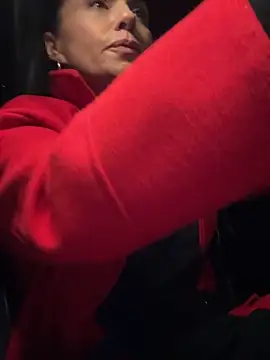 KimKelly13 Adlı Modelin Canlı XXX Sohbeti