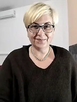 PumabiondaのライブXXXチャット