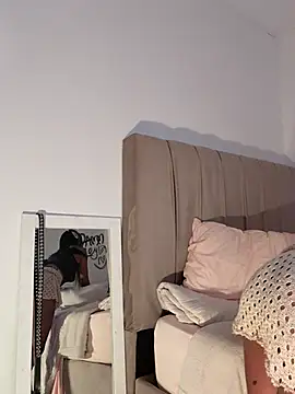 عرض كام DAMMLEYLA