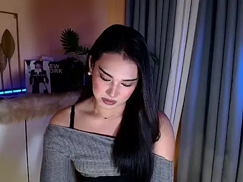 دردشة magnificent_kitana الجنسية المباشرة