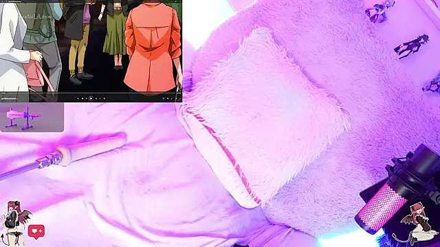 Pokazy przed kamerką – Kira--