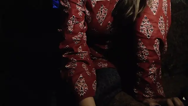 دردشة Tasty_Melody الجنسية المباشرة