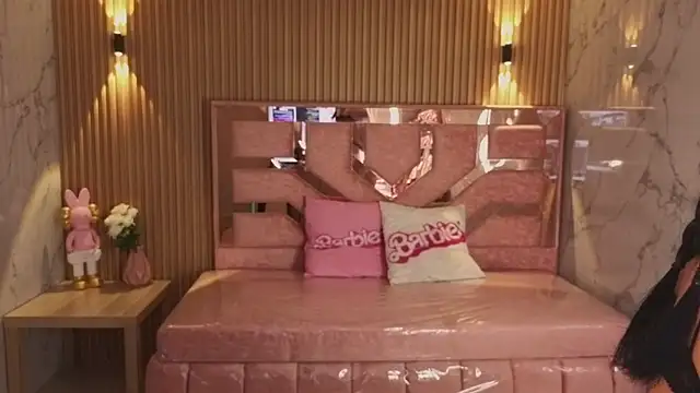 Czat XXX na żywo – m_eris_s