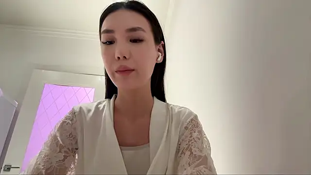 Lyrianel Live XXX-Chat