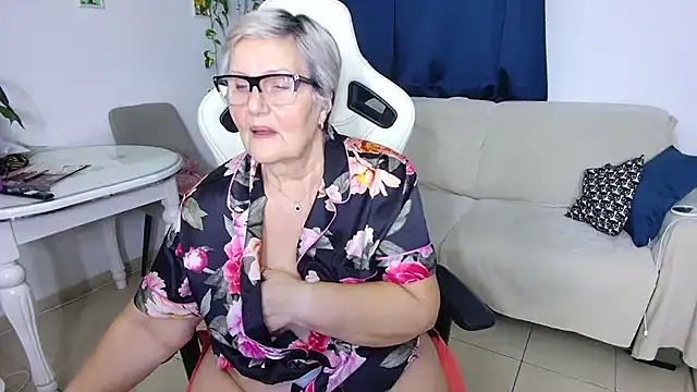 Selenna57 Live XXX-Chat