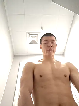 AAASuck 网络视讯表演