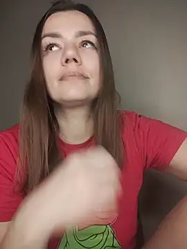 Chatroom XXX en direct de KrissSexi