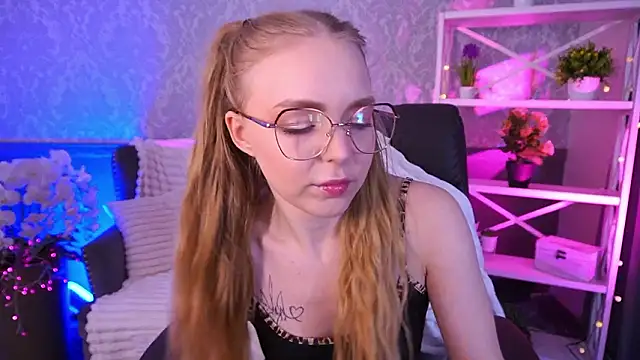 EmilySunshineS: онлайн-секс-чат