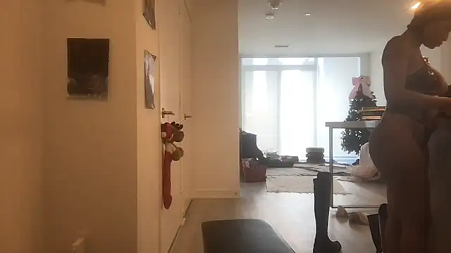 Chat +18 de tia___fox ao vivo