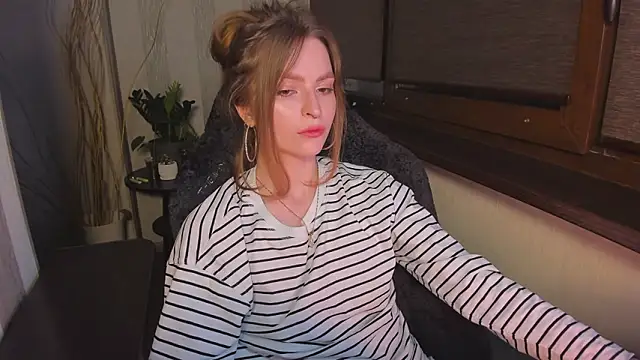 Chat +18 de MollyRufous ao vivo