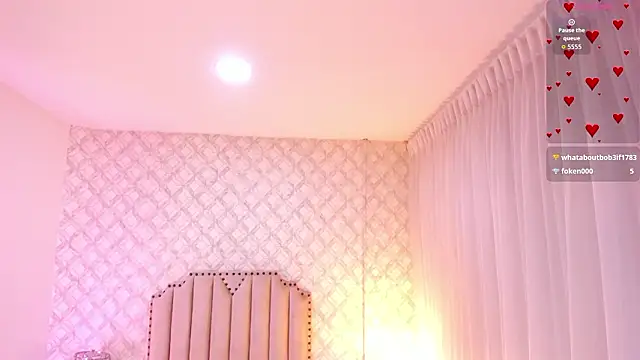 Pia_Johnson_ Chat XXX in diretta