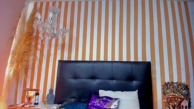 دردشة LunaToledo الجنسية المباشرة