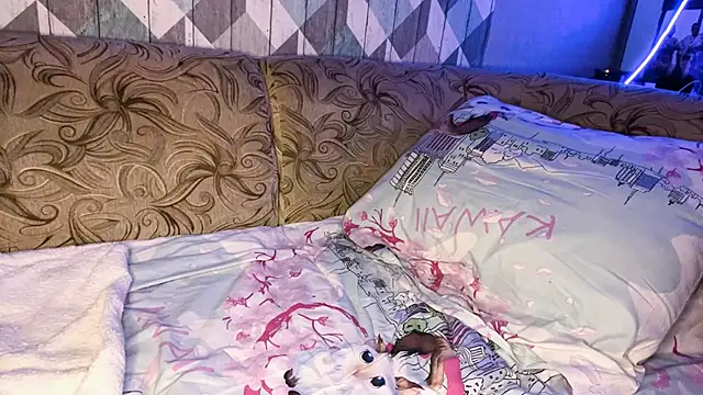 KateSzaflarski élő XXX-chatje