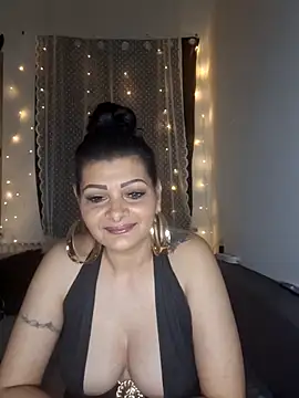 Pillango1212 Adlı Modelin Web Kamerası Şovu