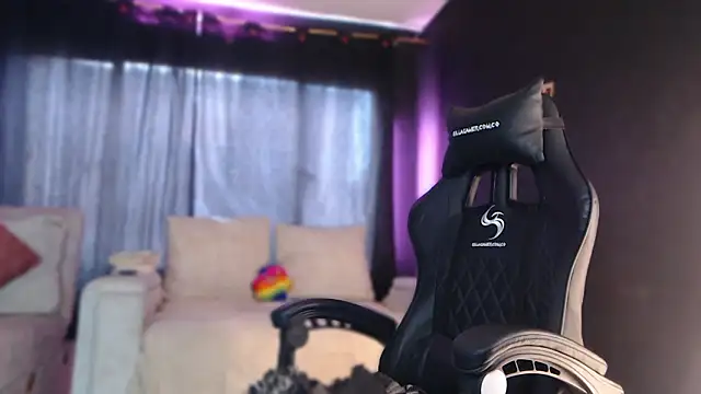 skinny_Raven – Live XXX-chat