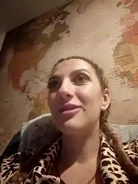 LannaQuinn: вебкам-шоу