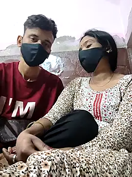 couplegk71's Webcam Show