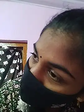 Tamil_Hot_RoyalQueen Pertunjukan Webcam