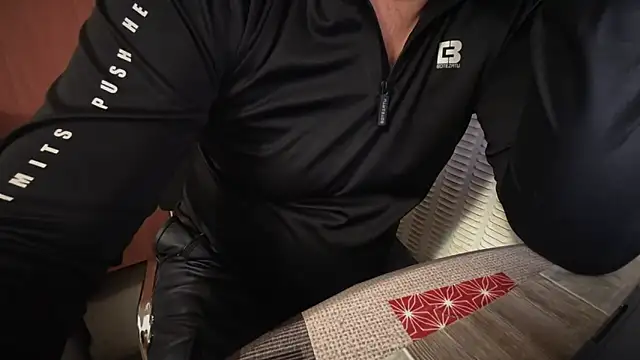 TARKAN1: απευθείας συνομιλία ΧΧΧ