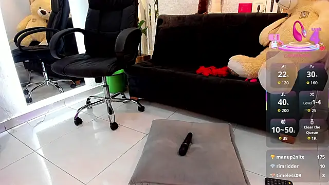 دردشة lily_cash1 الجنسية المباشرة