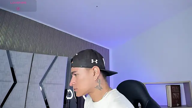 LiamDeep Live XXX-Chat