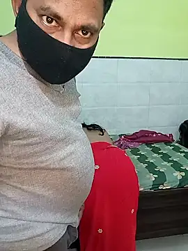 Doly_Bhabhi Show in webcam