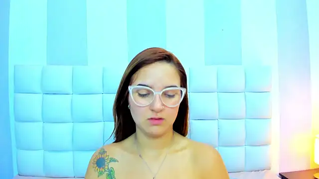 teresasroom_ Adlı Modelin Canlı XXX Sohbeti