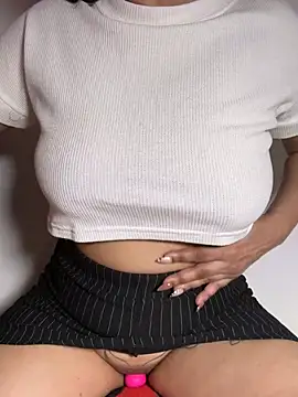 Squirt_Queen_X 라이브 XXX 채팅