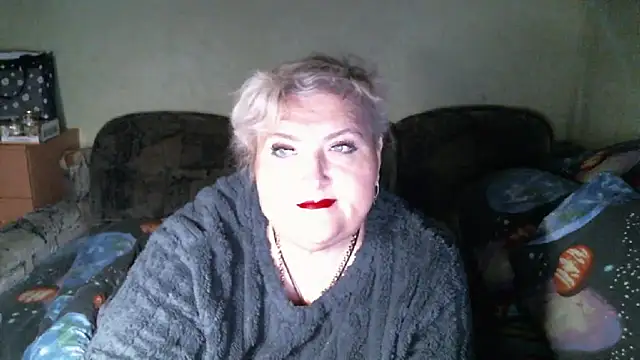 Lana555 Adlı Modelin Canlı XXX Sohbeti