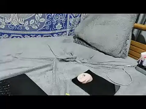 Sembang XXX Secara Langsung yazin19