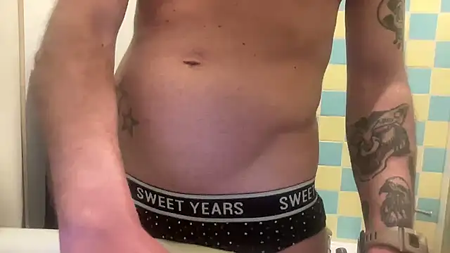 ludooo899 网络视讯表演