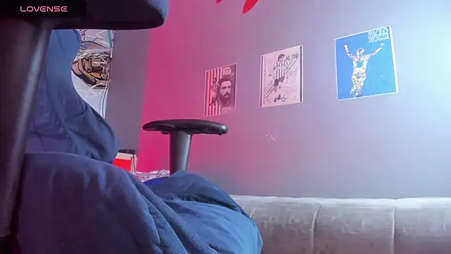 Lucio_Dewey's Live XXX Chat