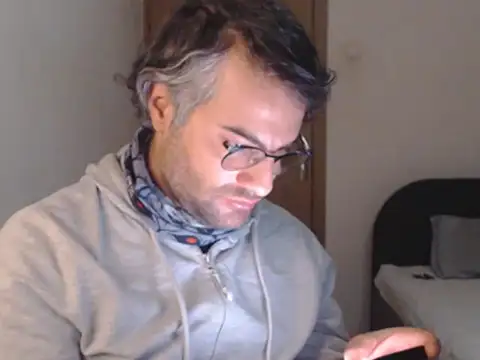 XXX chat uživo modela wildpussycat23