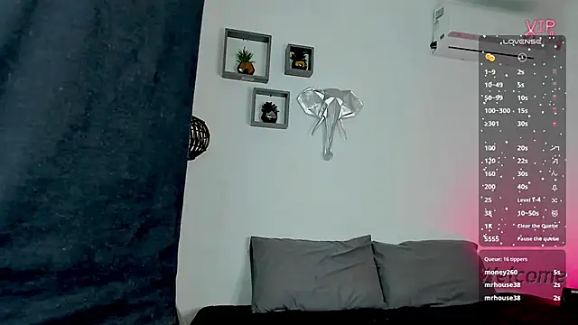 AmberAdams_ 现场XXX聊天