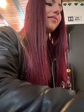 Emily-teen Live XXX-chat