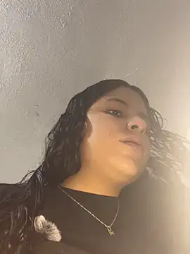 Zara_Clark élő XXX-chatje