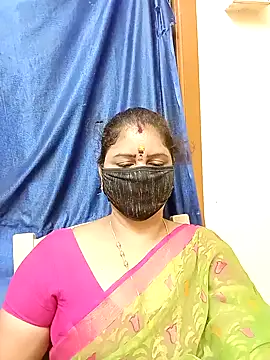 Pokazy przed kamerką – sushma26