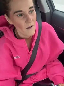 lolabunny9 Show in webcam