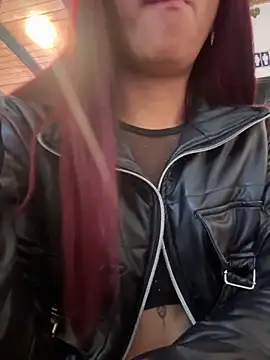 Czat XXX na żywo – Emily-teen