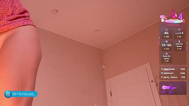 Miablueye Live XXX-Chat