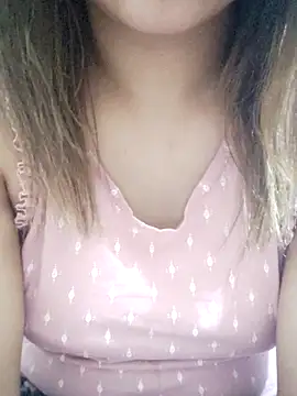 Tanha18 live XXX chat