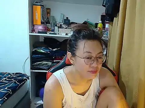 crizzybel 网络视讯表演